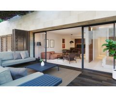 Viva el Lujo y la Tranquilidad en su Refugio en venta en la Nueva Milla de Oro de Estepona. Málaga