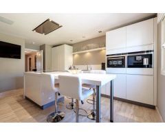 Exclusivo Apartamento en venta en la Milla de Oro de Marbella. Málaga