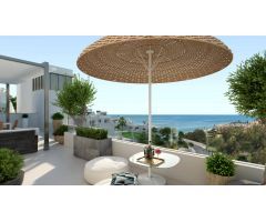 Fabuloso ático con vistas al mar en venta en Bahia de Casares. Málaga
