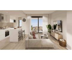 Estupendo apartamento con jardín privado en venta en Estepona. Málaga