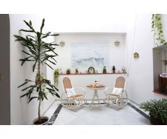 Exclusiva casa en esquina en venta en Coria del Río. Sevilla