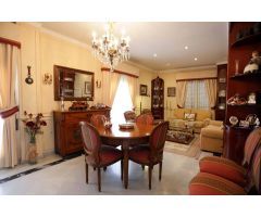 Exclusiva casa en esquina en venta en Coria del Río. Sevilla