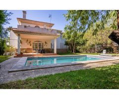 Exclusivo Chalet Independiente en el Nuevo Bulevar de Mairena del Aljarafe. Sevilla
