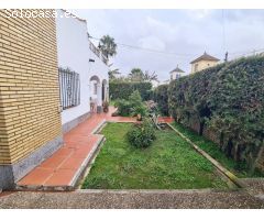 Exclusivo chalet independiente en venta en Gines, Sevilla