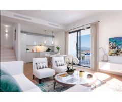 Vive el Lujo Mediterráneo: Exclusivo Ático en venta en el Corazón de Estepona. Málaga