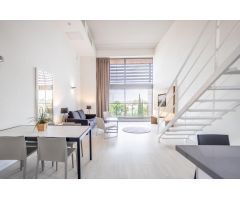 ¡Tu Nuevo Refugio de Lujo en Valencia! Estrena Este Espectacular Loft Dúplex Hoy