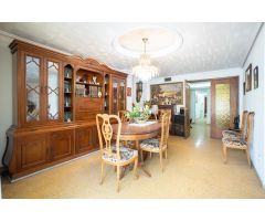 EXCLUSIVA VIVIENDA EN EL CENTRO HISTÓRICO DE VALENCIA – UN LUJO CON POTENCIAL A MEDIDA