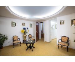 EXCLUSIVA VIVIENDA EN EL CENTRO HISTÓRICO DE VALENCIA – UN LUJO CON POTENCIAL A MEDIDA