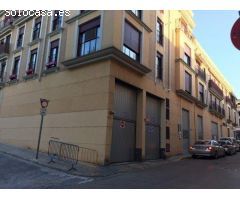 Garaje en venta en Bétera. OPORTUNIDAD solo para autónomos y/o empresas.