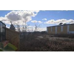Terreno en venta en Montserrat. SIN COMISIÓN INMOBILIARIA.