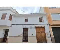 VIVIENDA EN SUBASTA EN PEGA. OPORTUNIDAD!!1