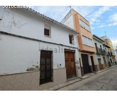 VIVIENDA EN SUBASTA EN PEGA. OPORTUNIDAD!!1