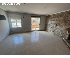ADOSADO EN CATRAL. BUENA VIVIENDA!!!