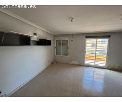 ADOSADO EN CATRAL. BUENA VIVIENDA!!!