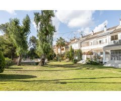 CHALET ADOSADO EN VENTA EN LA CAÑADA