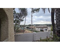 Chalet independiente en venta en La Cañada