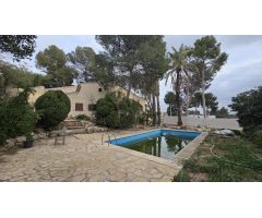 Chalet independiente en venta en La Cañada