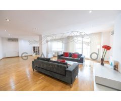 PISO A LA VENTA EN SAN FRANCESC EN EL DISTRITO CIUTAT VELLA