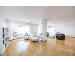 PISO A LA VENTA EN SAN FRANCESC EN EL DISTRITO CIUTAT VELLA