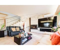Comprar chalet con piscina en Santa Bárbara, Godella.