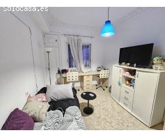 Piso en venta en Romero Ressendi (Cantillana)