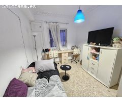 Piso en venta en Romero Ressendi (Cantillana)