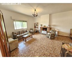 ¡VIVE LA TRANQUILIDAD QUE MERECES! Se VENDE espectacular chalet en PALOMARES DEL RÍO (SEVILLA).