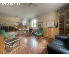 CASA PAREADA EN VENTA EN SAN LORENZO