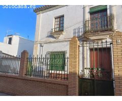 CHALET DE DOÑA PACA EN GUILLENA, SEVILLA.