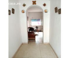 OPORTUNIDAD DE CASA PARA REFORMAR EN GUILLENA, SEVILLA.
