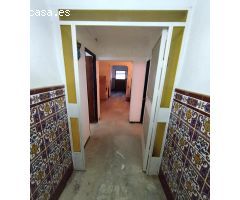 ¡Oportunidad única en Villaverde del Río! ????