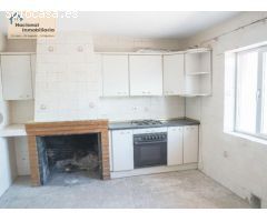 Casa en el centro del pueblo, para reformar