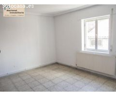 Casa en el centro del pueblo, para reformar