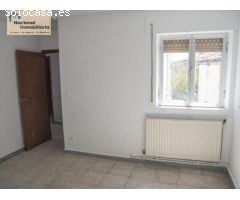 Casa en el centro del pueblo, para reformar