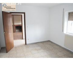 Casa en el centro del pueblo, para reformar