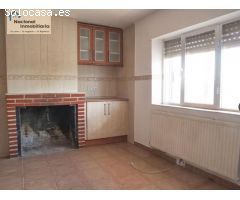 Casa en el centro del pueblo, para reformar