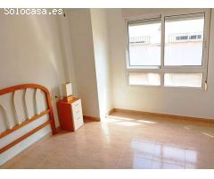 Venta de piso en Carolinas Bajas
