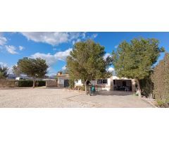 Casa en Venta en Mutxamel, Alicante