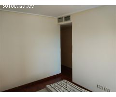 Piso en venta en Calle Lagos de Coronas, 47, Oliver