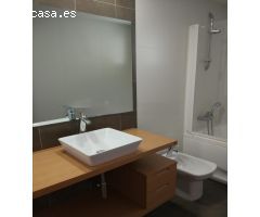 Piso en venta en Calle Lagos de Coronas, 47, Oliver