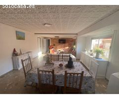 Excelente piso en venta en calle Abat Sola