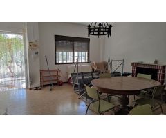 Chalet con terreno en Villamarxante