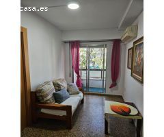 ¡Excelente habitación para estudiantes en Pintor NIcolau!
