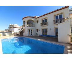 Chalet en Venta en Denia, Alicante