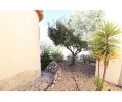 Chalet en Venta en Denia, Alicante