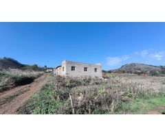 Terreno rústico en Llano del Moro
