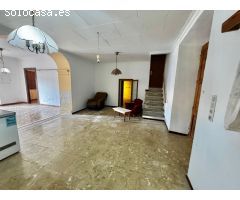 Oportunidad en Búger: vivienda unifamiliar con potencial