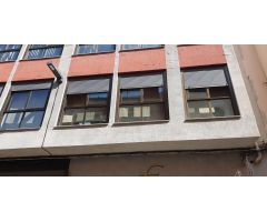 SE ALQUILA LOCAL COMERCIAL EN EL CENTRO DE LA VALL DUIXO