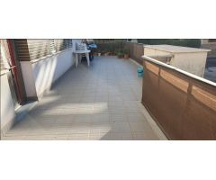 SE VENDE MAGNIFICO APARTAMENTO EN PLAYA DE MONCOFAR JUNTO AL PARQUE