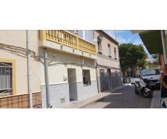 SE VENDE MAGNIFICA CASA DE 2 PLANTAS Y BUHARDILLA EN LA VALL DUIXO MUY ECONOMICA